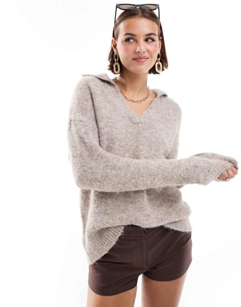 ONLY split neck jumper in beige melange-Neutral