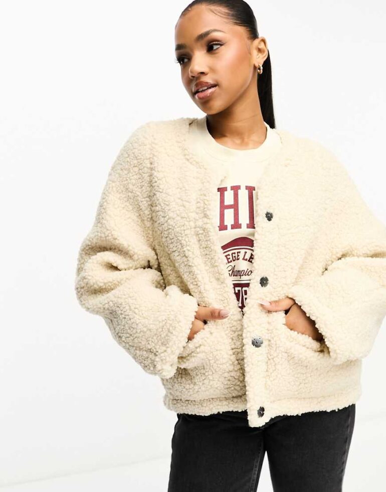 Pieces collarless teddy jacket in cream-White