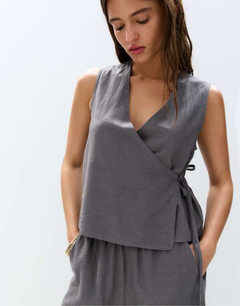 Pull & Bear crossover top in grey