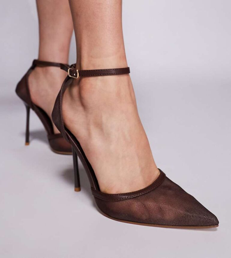 Simmi London Wide Fit Mandisa mesh heeled shoes in chocolate-Brown