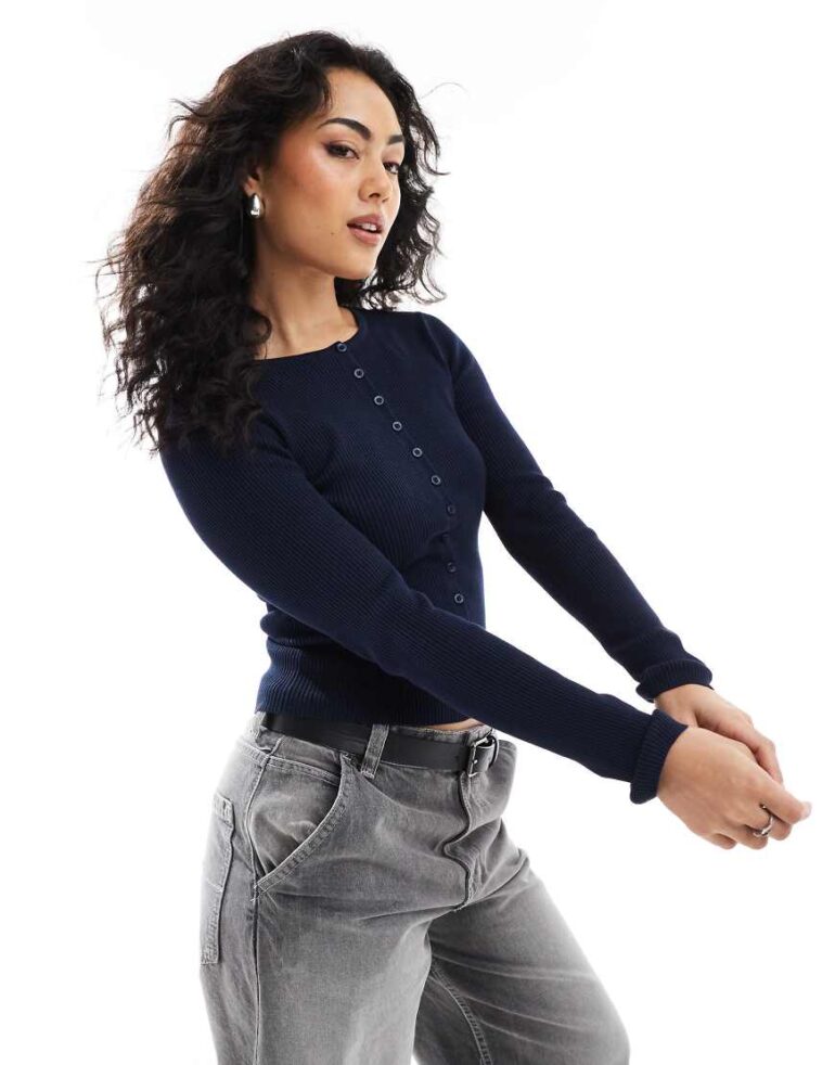 Stradivarius fitted ribbed cardigan in navy