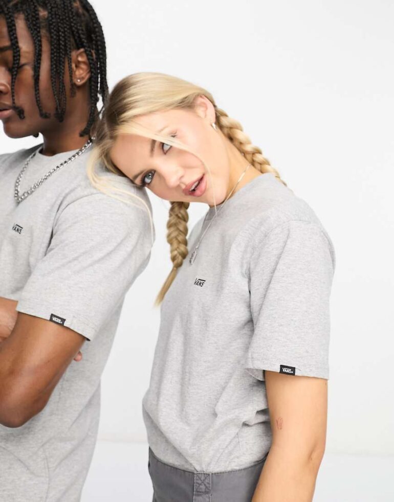 Vans unisex Left Chest Logo t-shirt in grey heather
