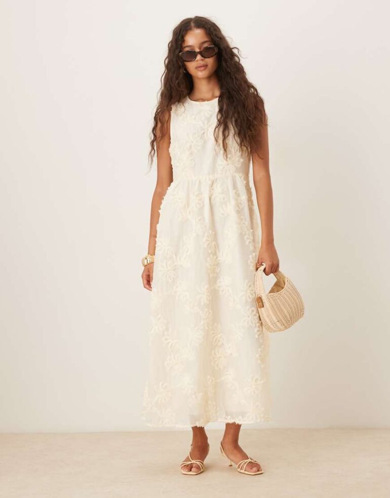 Vila floral applique midi dress in cream-White