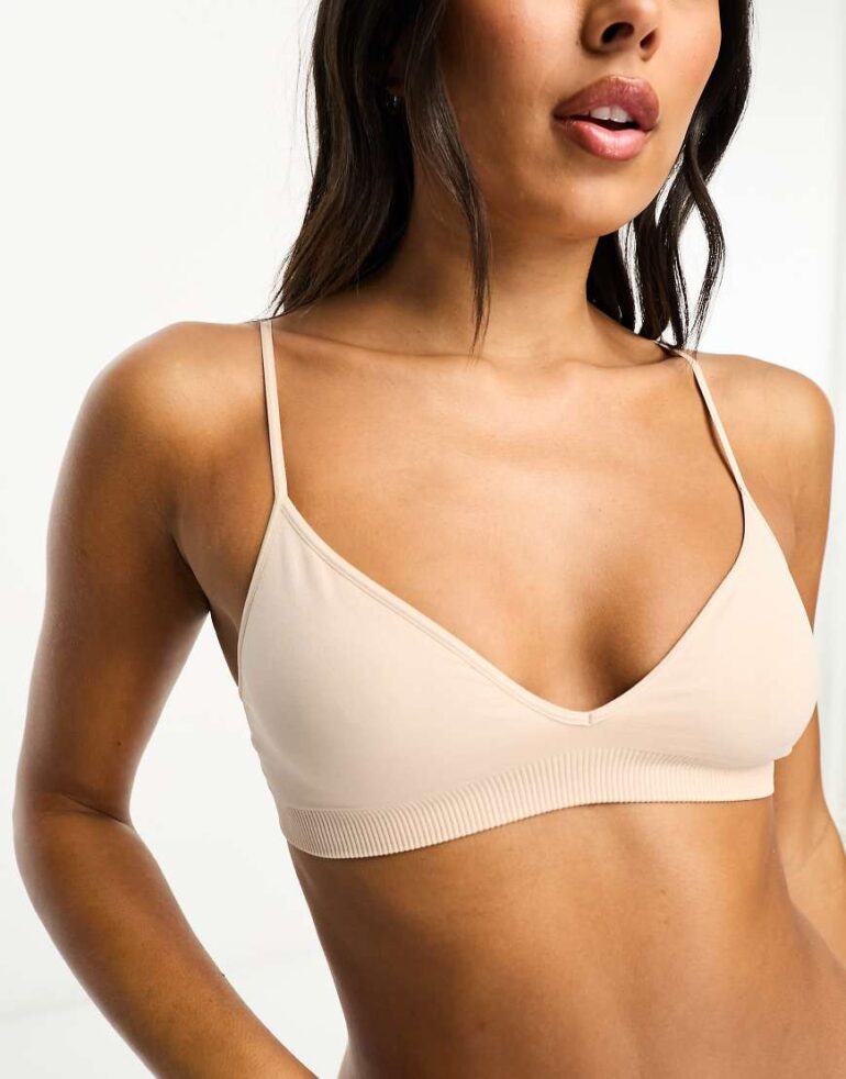 Weekday Cat Seamless triangle bra in beige-Neutral