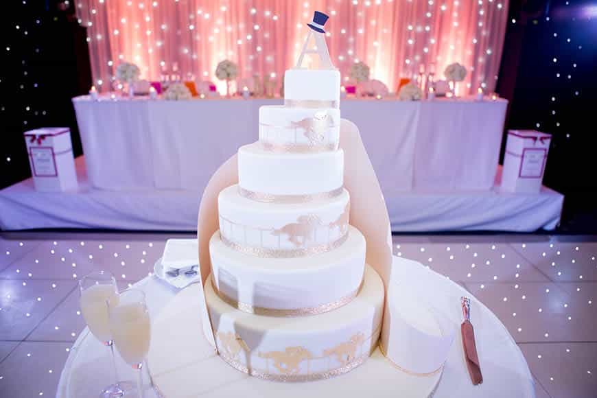 Spiral Horseracing Silhouette Wedding Cake Spiral Horseracing Silhouette Wedding Cake