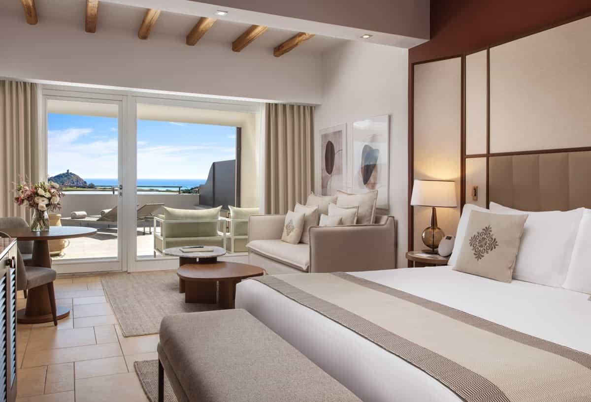 Add a Image to your rooms page side bar