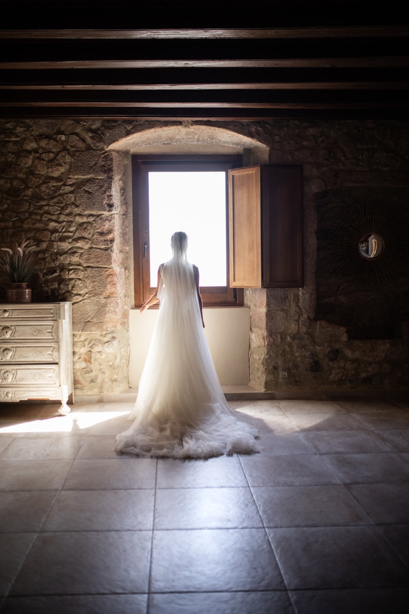 Add an image to your FAQs Sidebar page