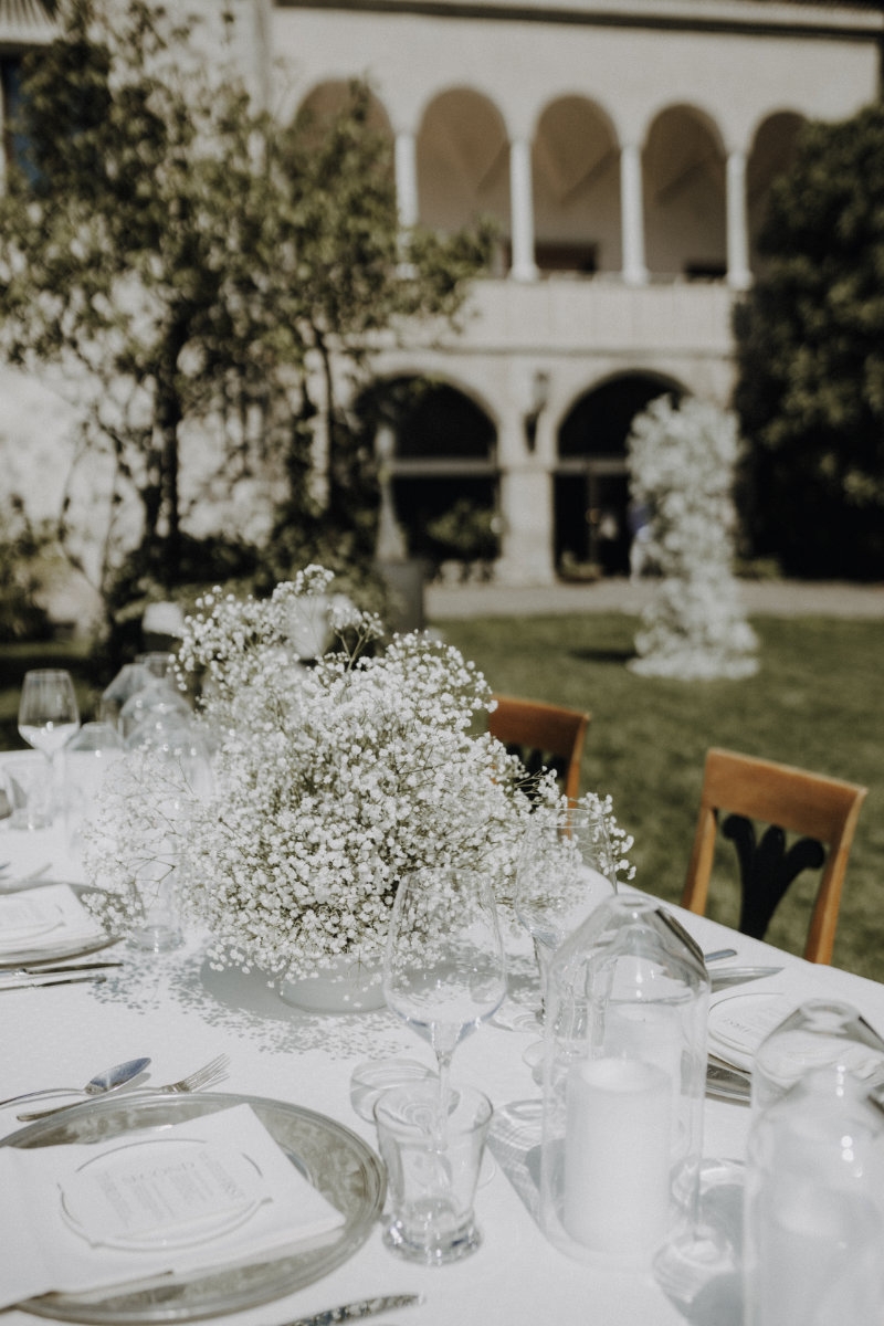 Add an image to your availability Sidebar page