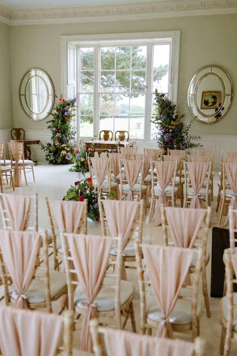 Add an image to your availability Sidebar page