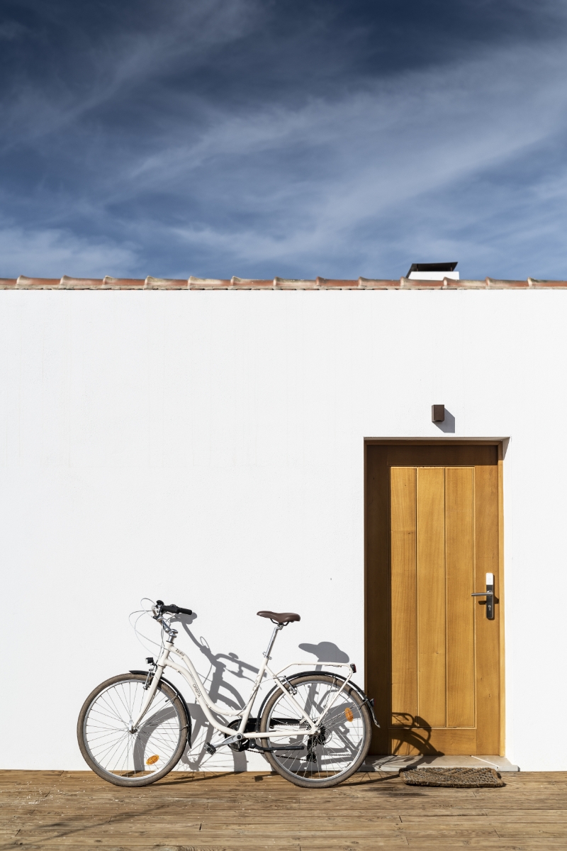 Add an image to your FAQs Sidebar page