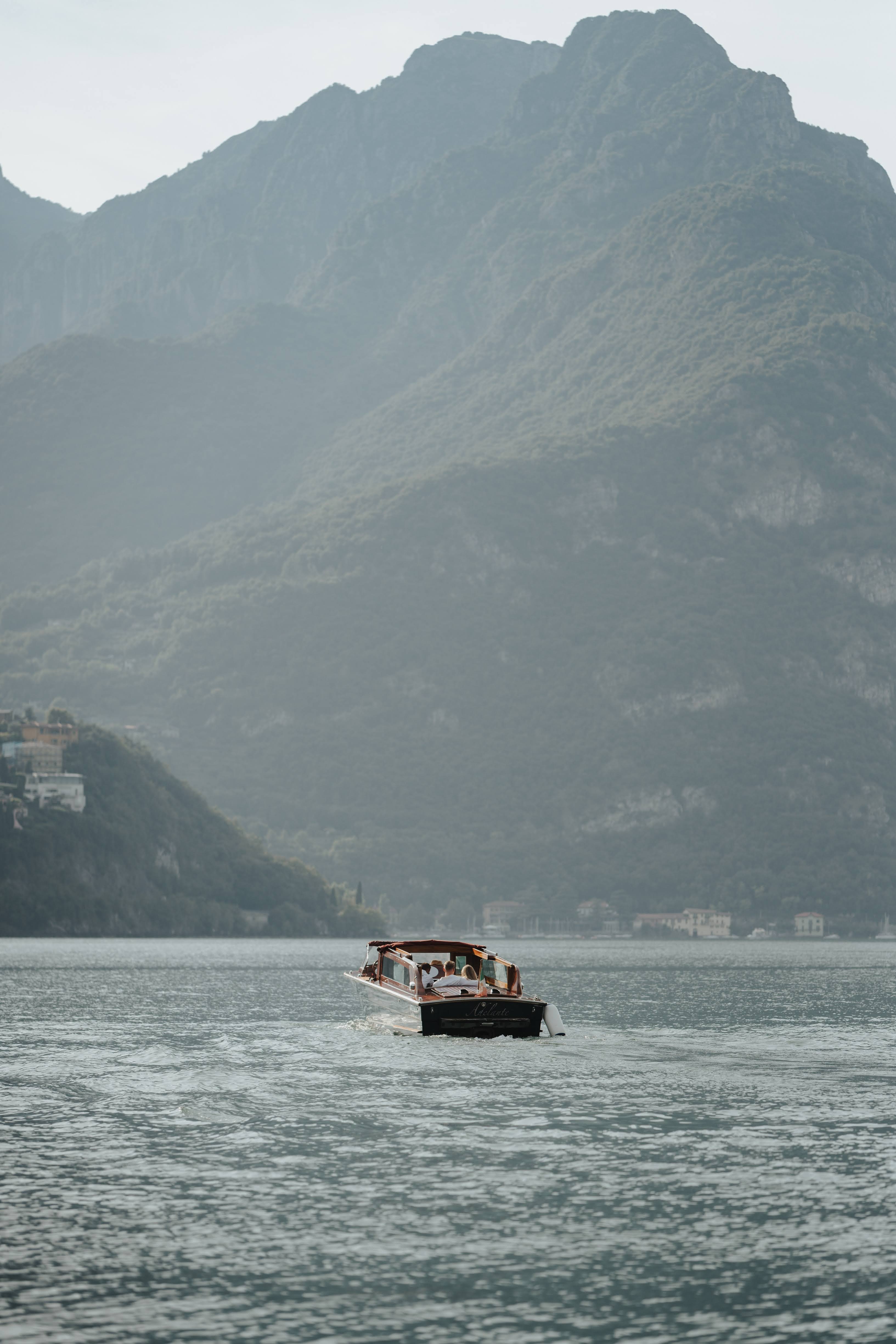 Add an image to your availability Sidebar page