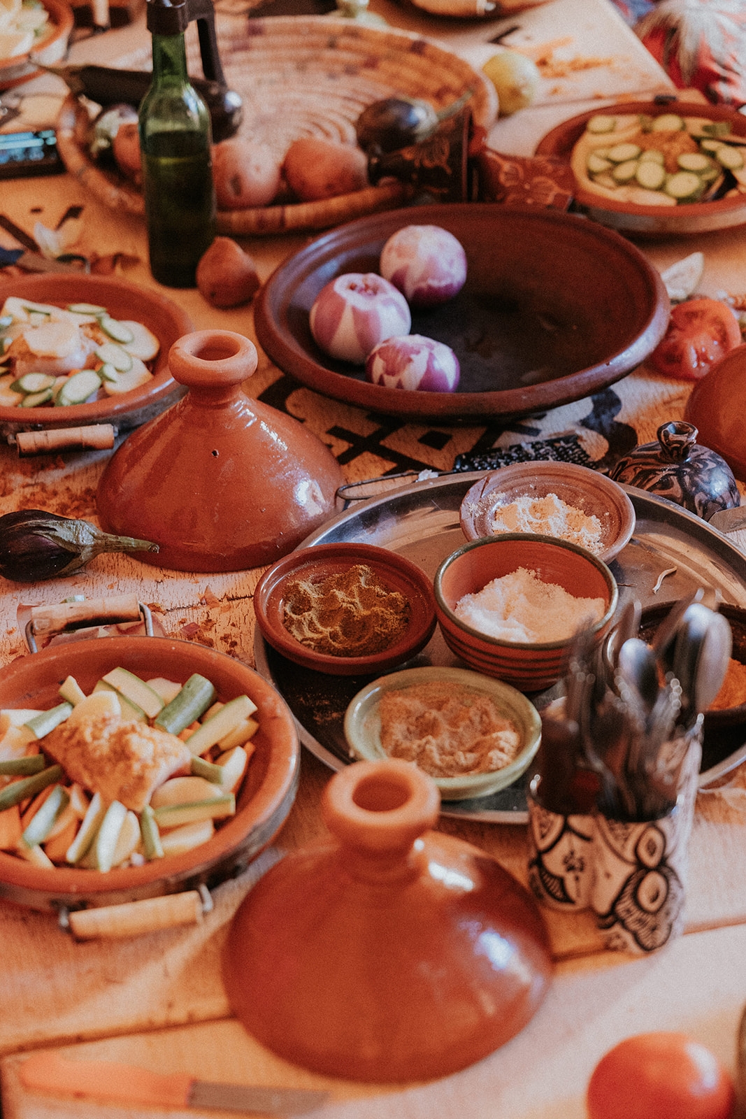 Add a Image to your dining page side bar