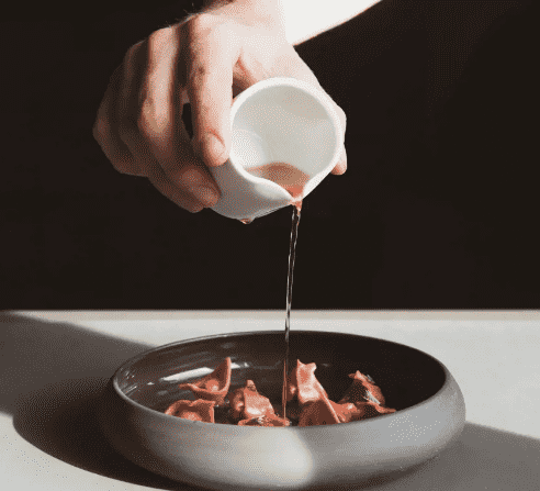 Add a Image to your dining page side bar