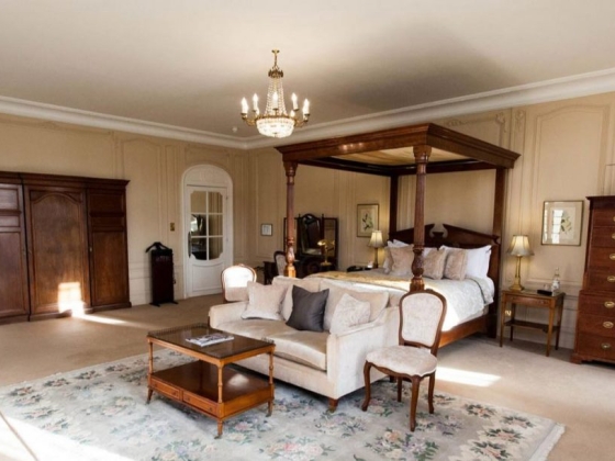 Rushton Hall Hotel & Spa