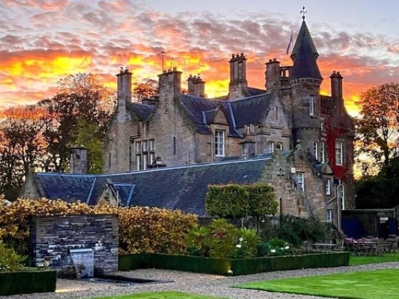 Carlowrie Castle