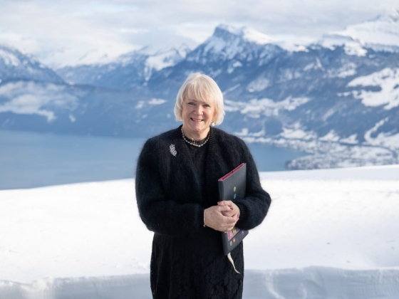 Bilingual celebrant in Europe