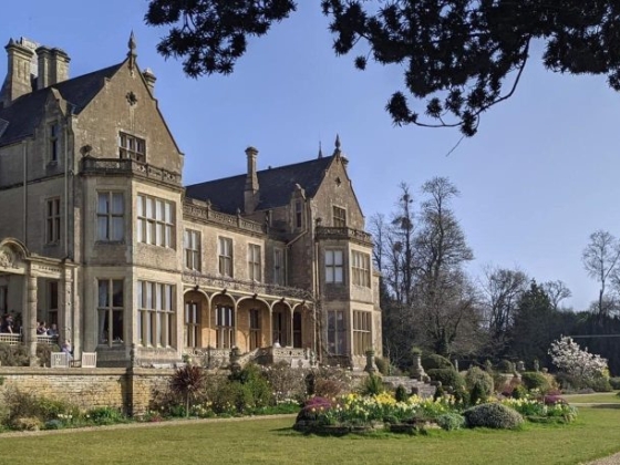 Orchardleigh House