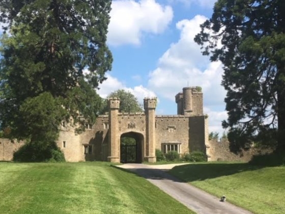 Orchardleigh House