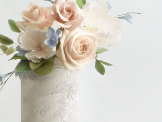 Deluce Cakes