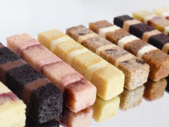 Deluce Cakes