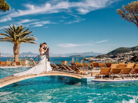 Autentico Hotels