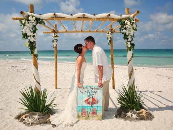 Beach Breeze Weddings