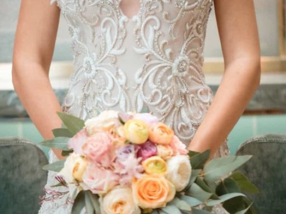 Shimmering Ivory
