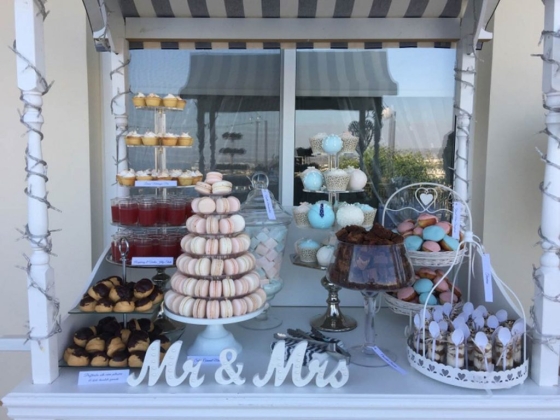 Love Island Cakes
