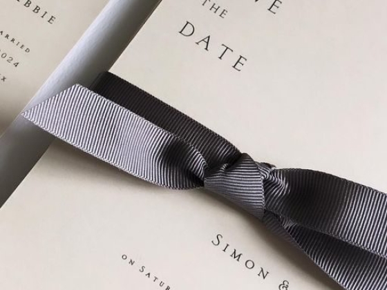 The Hummingbird Card Company