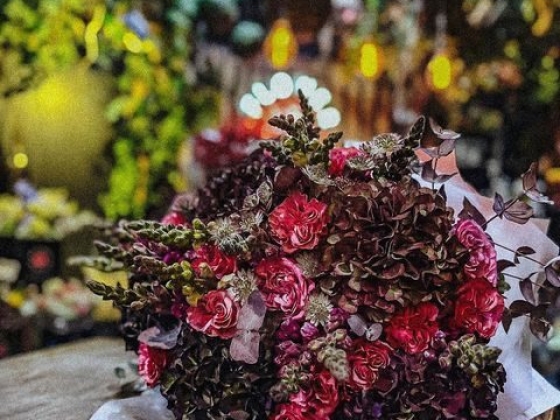 Flower Station
