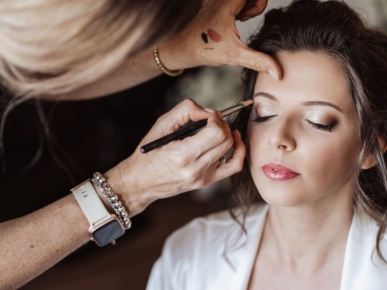 Lisa Semenzato Makeup Artist & Hairstylist