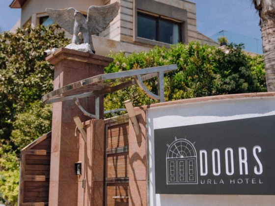 Signage at the entrance of Doors Urla Hotel.