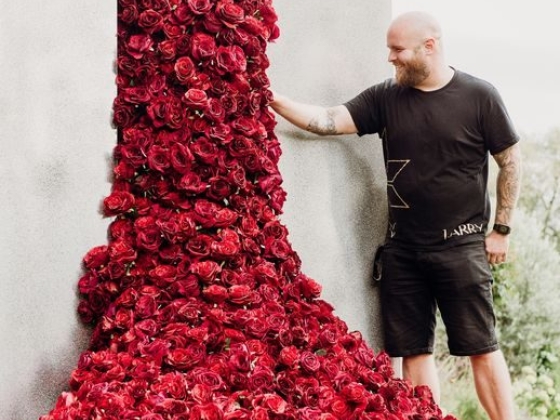 Larry Walshe Floral Design