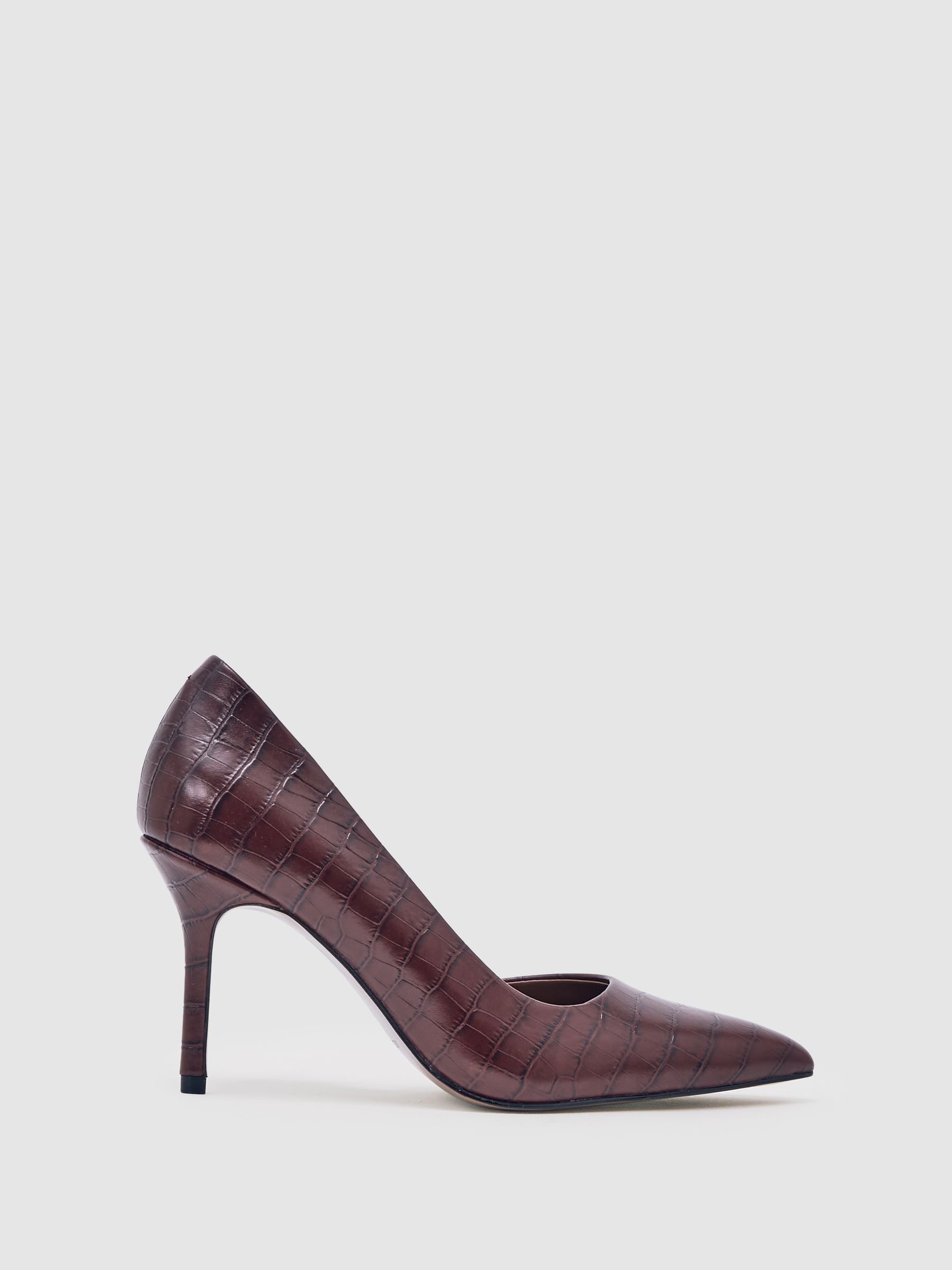 Leather Crocodile-Effect Court Shoes in Burgundy