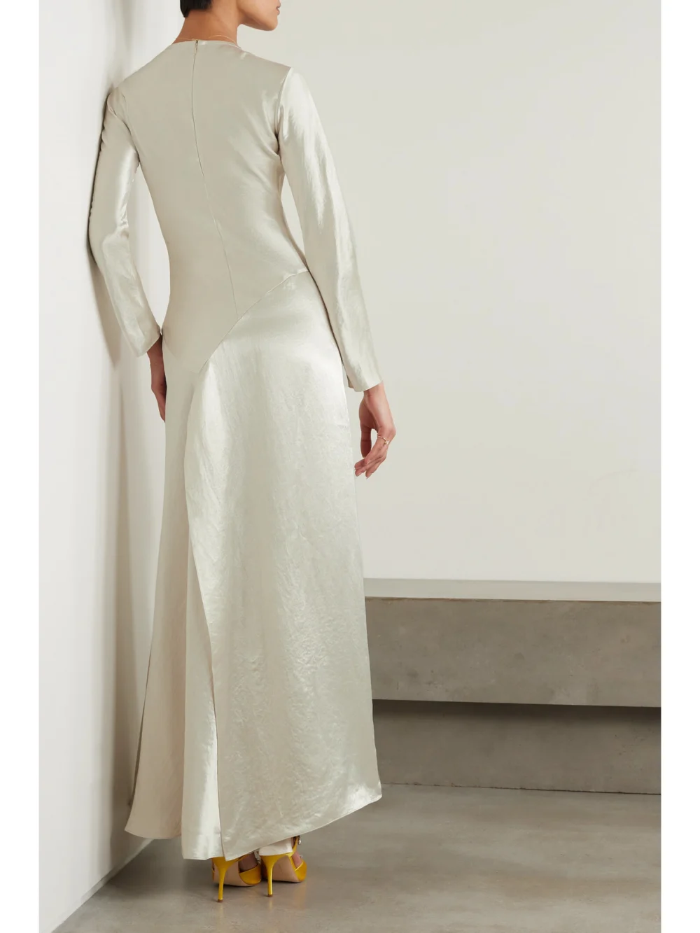 Back view of the Abadia Yara Paneled Hammered-satin Gown