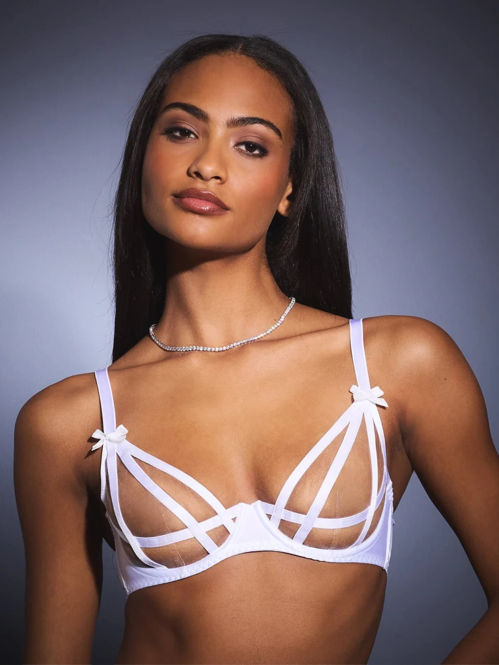 Agent Provocateur Briella Plunge Underwired Bra in White Sand, view 2