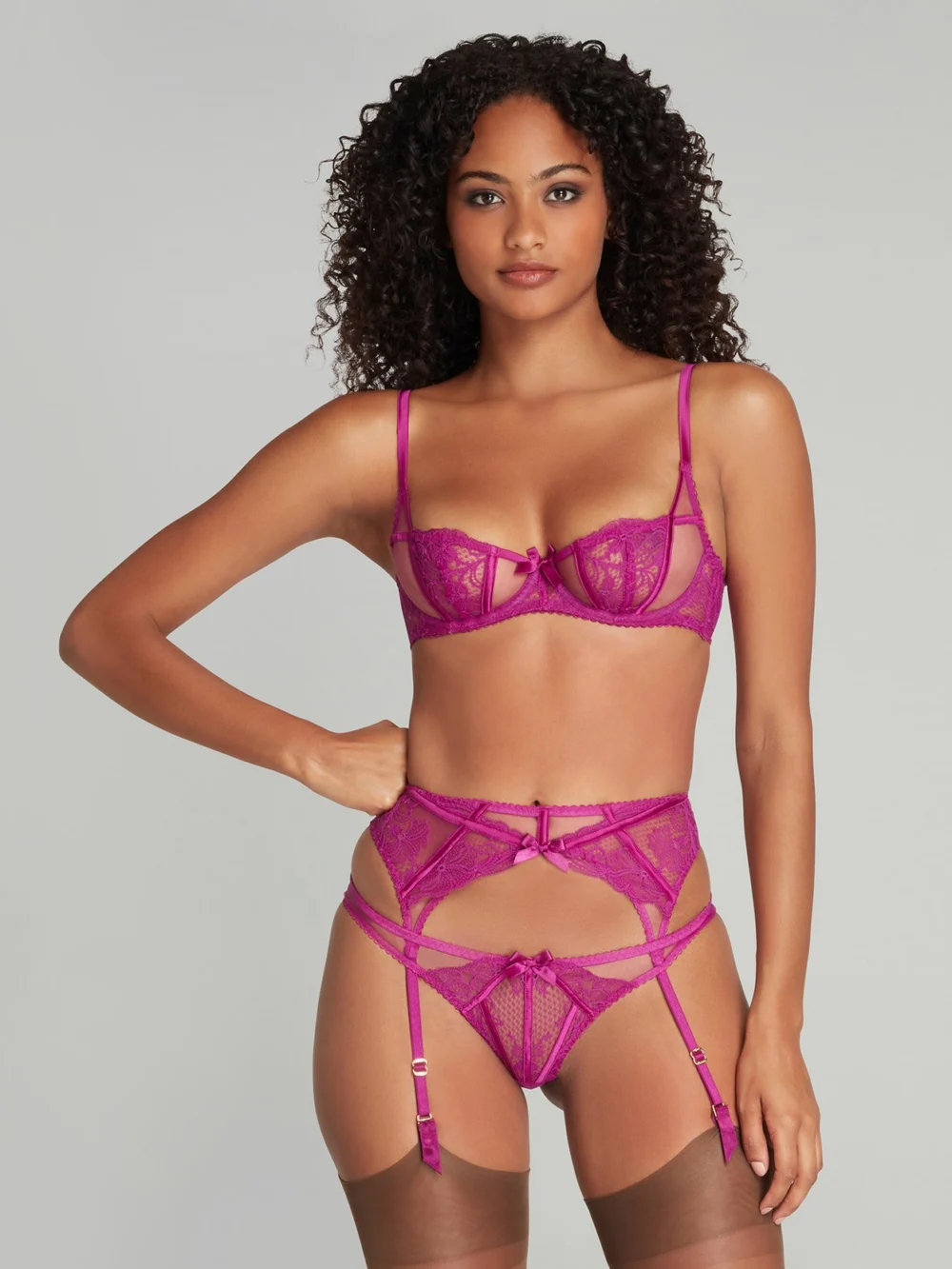 Agent Provocateur Rozlyn Suspender in Magenta, view 2