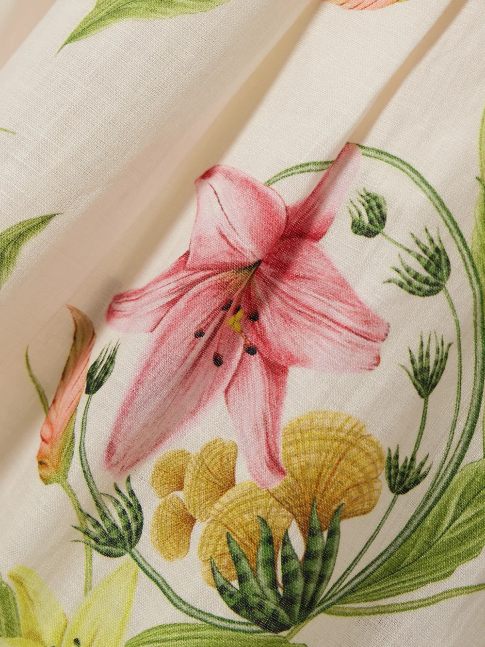 Close-up detail of the Agua by Agua Bendita Piñon Floral-print Linen Wide-leg Pants