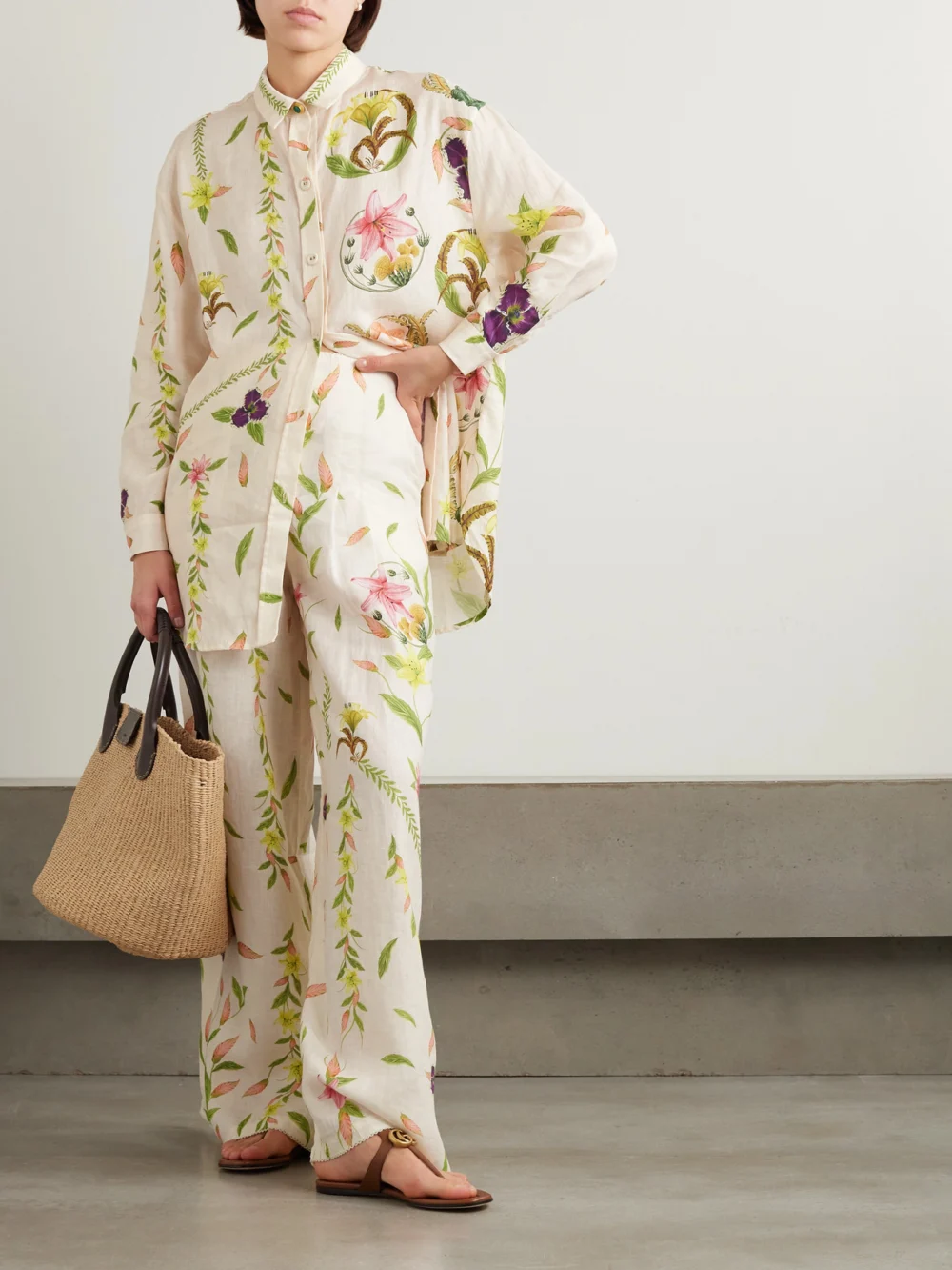 Agua by Agua Bendita Piñon Floral-print Linen Wide-leg Pants, worn by a model