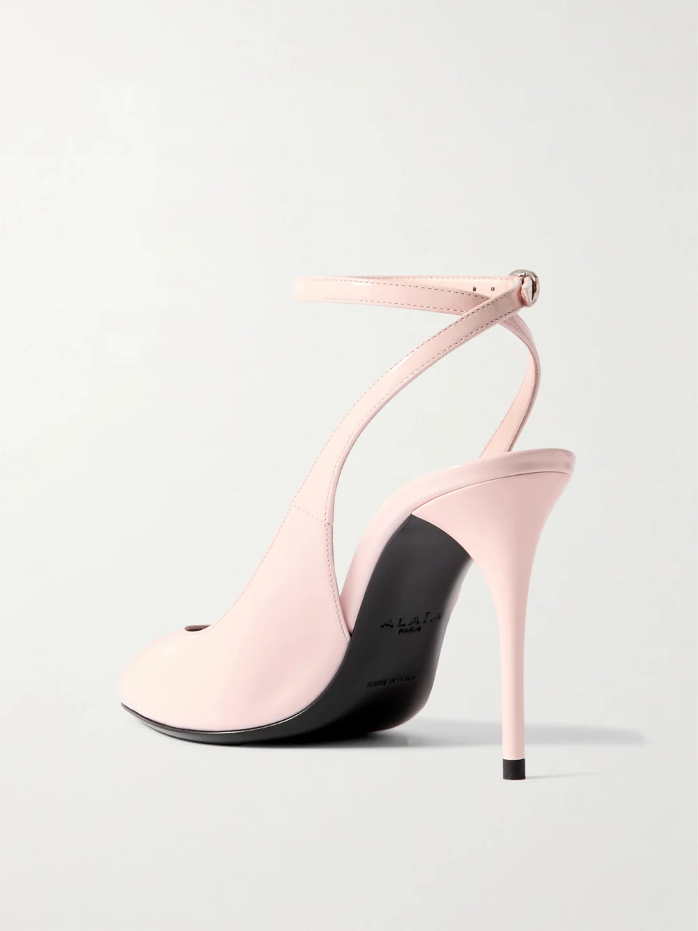 Back view of the Alaïa 90 Patent-leather Pumps