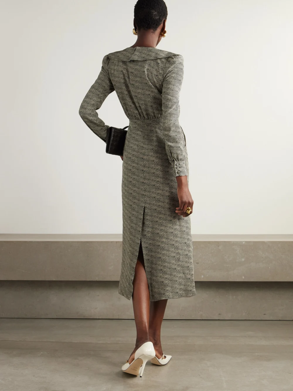 Back view of the Alessandra Rich Bow-embellished Pleated Leopard-print Silk-chiffon Midi Dress