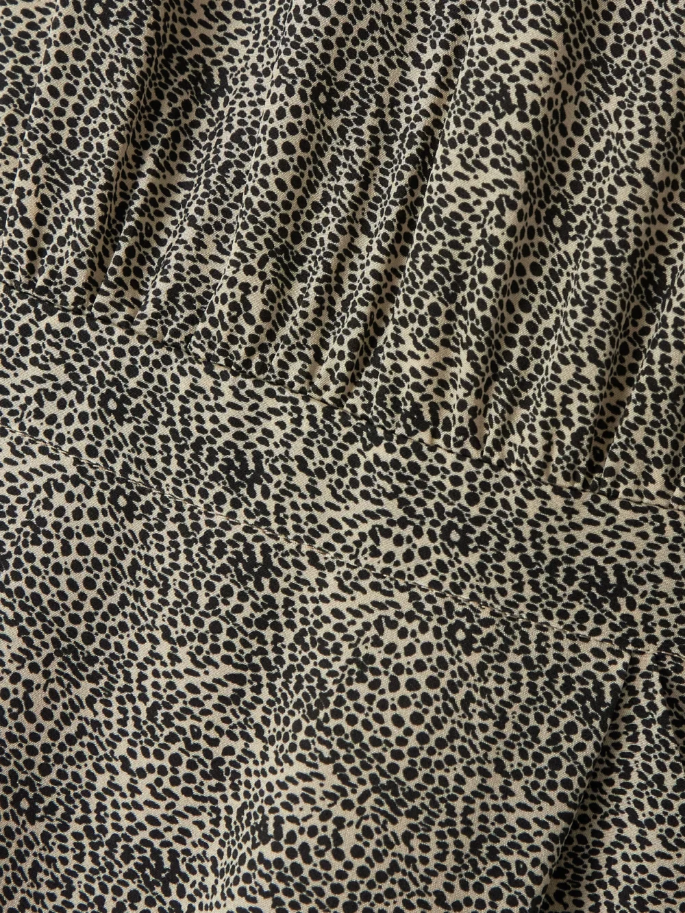 Close-up detail of the Alessandra Rich Bow-embellished Pleated Leopard-print Silk-chiffon Midi Dress