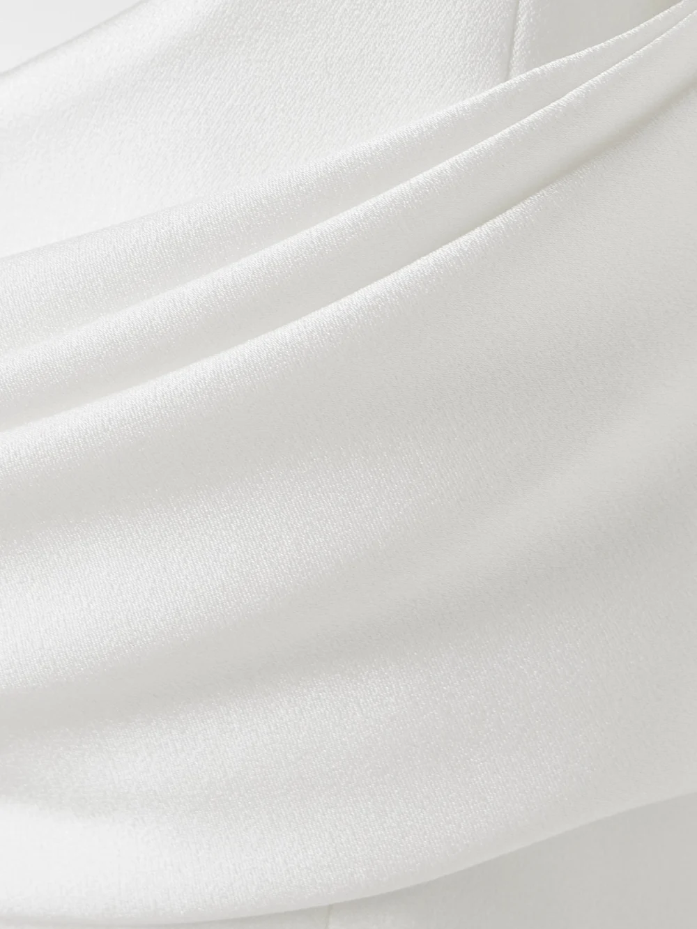 Close-up detail of the Alex Perry Strapless Draped Satin-crepe Midi Dress