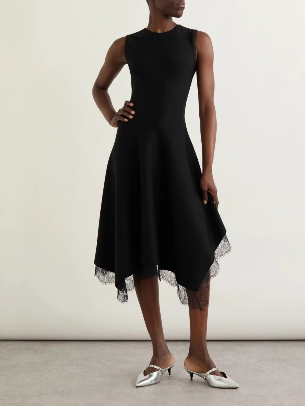 Alexander McQueen Asymmetric Lace-trimmed Woven Midi Dress, worn by a model