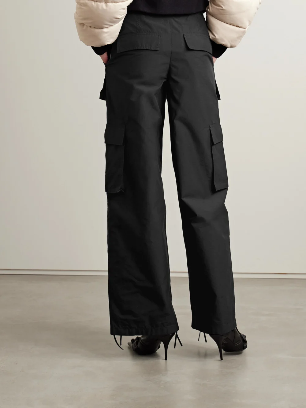 Back view of the Alexander Wang Cotton-blend Ripstop Wide-leg Cargo Pants