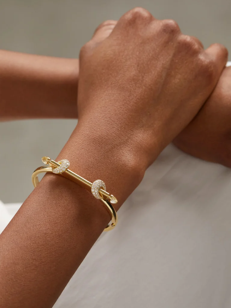 Ananya Chakra Icon 18-karat Gold, Diamond and Quartz Bangle