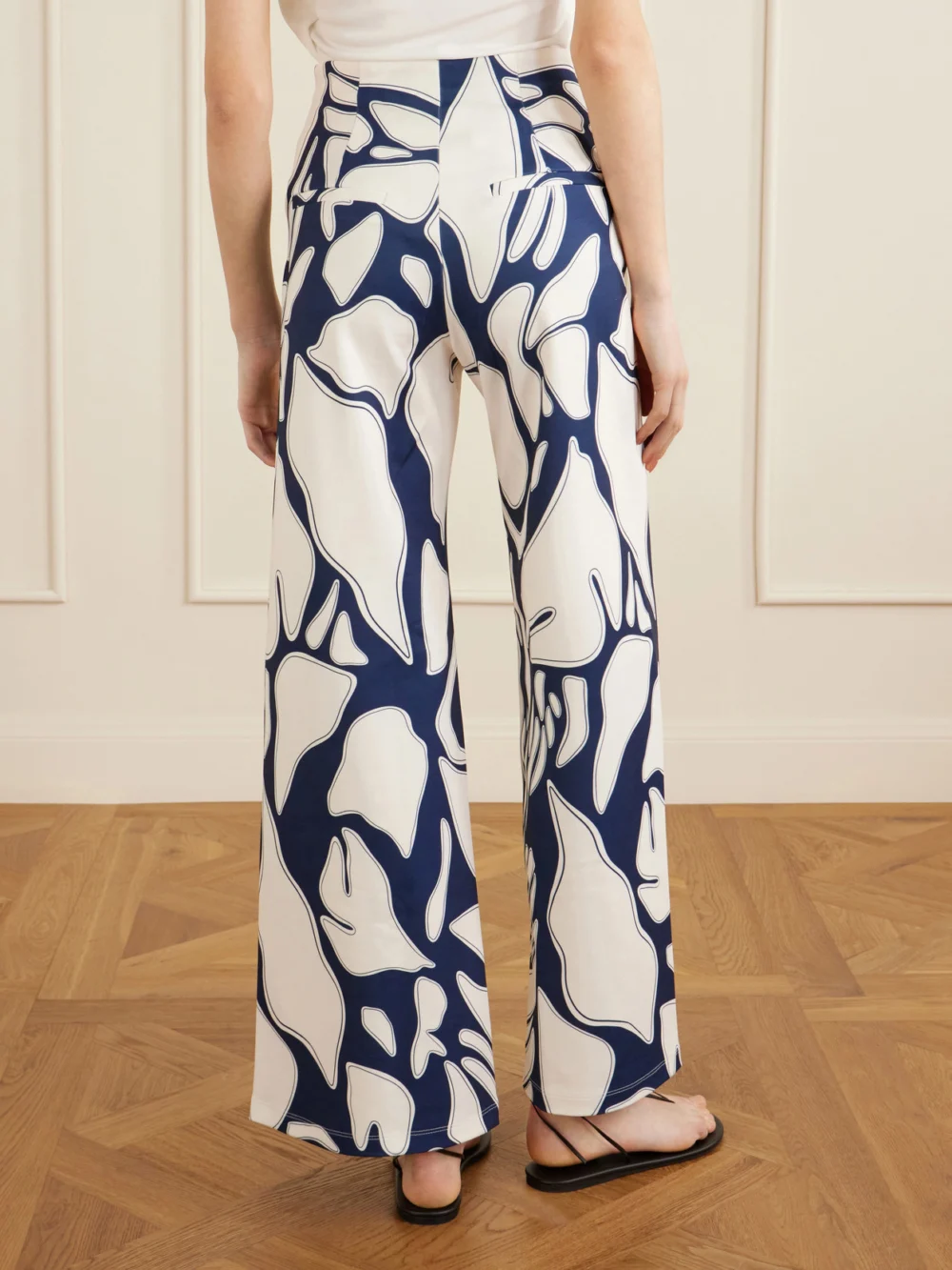 Back view of the Andres Otalora Espejismo Printed Stretch-scuba Wide-leg Pants