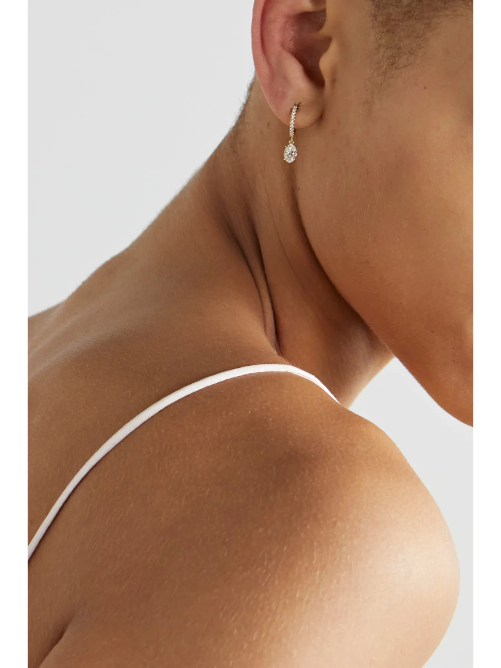 Anita Ko 18-karat Gold Diamond Single Earring, styled view