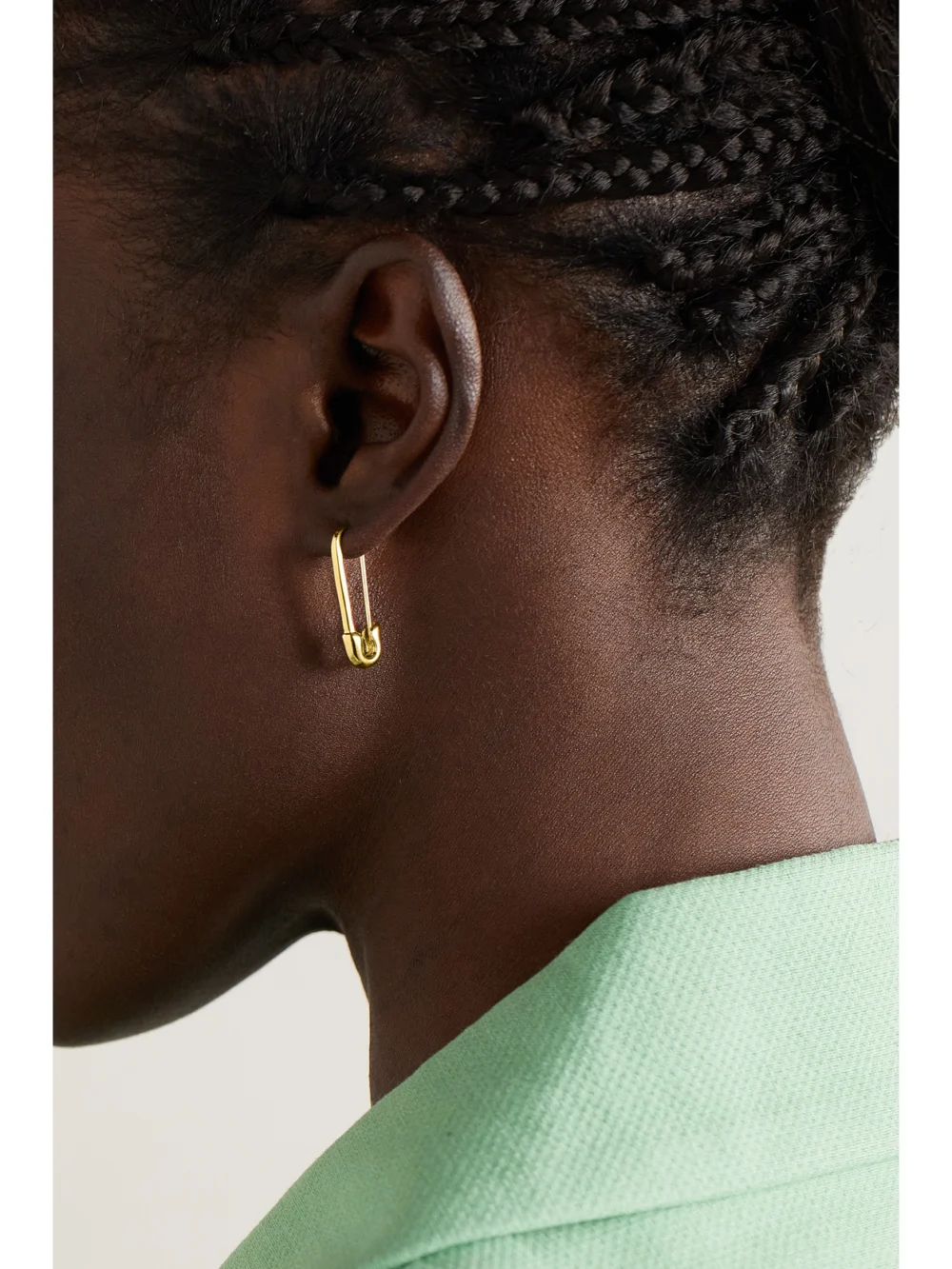 Anita Ko Safety Pin 18-karat Gold Single Earring, styled view