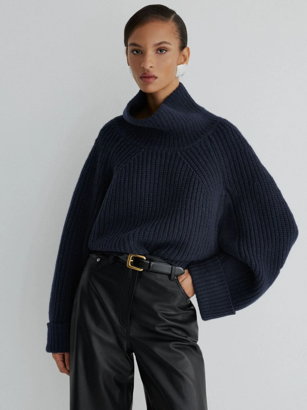Atelier Atelier Navy Wool-cashmere Ribbed Roll-neck Jumper